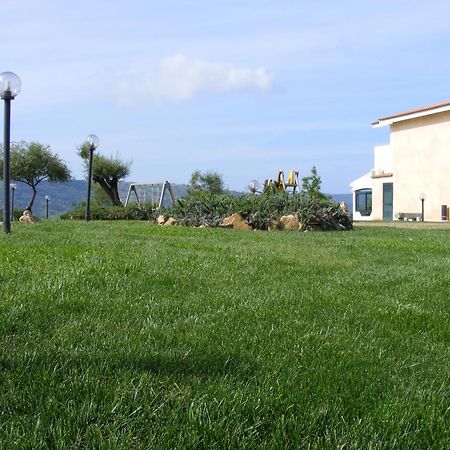 Tenuta Su Vrau Posada  Ngoại thất bức ảnh